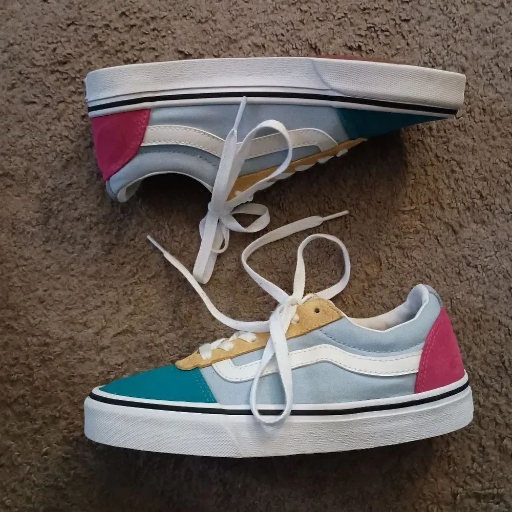 VANS Old Skool Sneakers Women’s Size 6.5 Colorblock Low Skate Sneakers PRE-OWNED